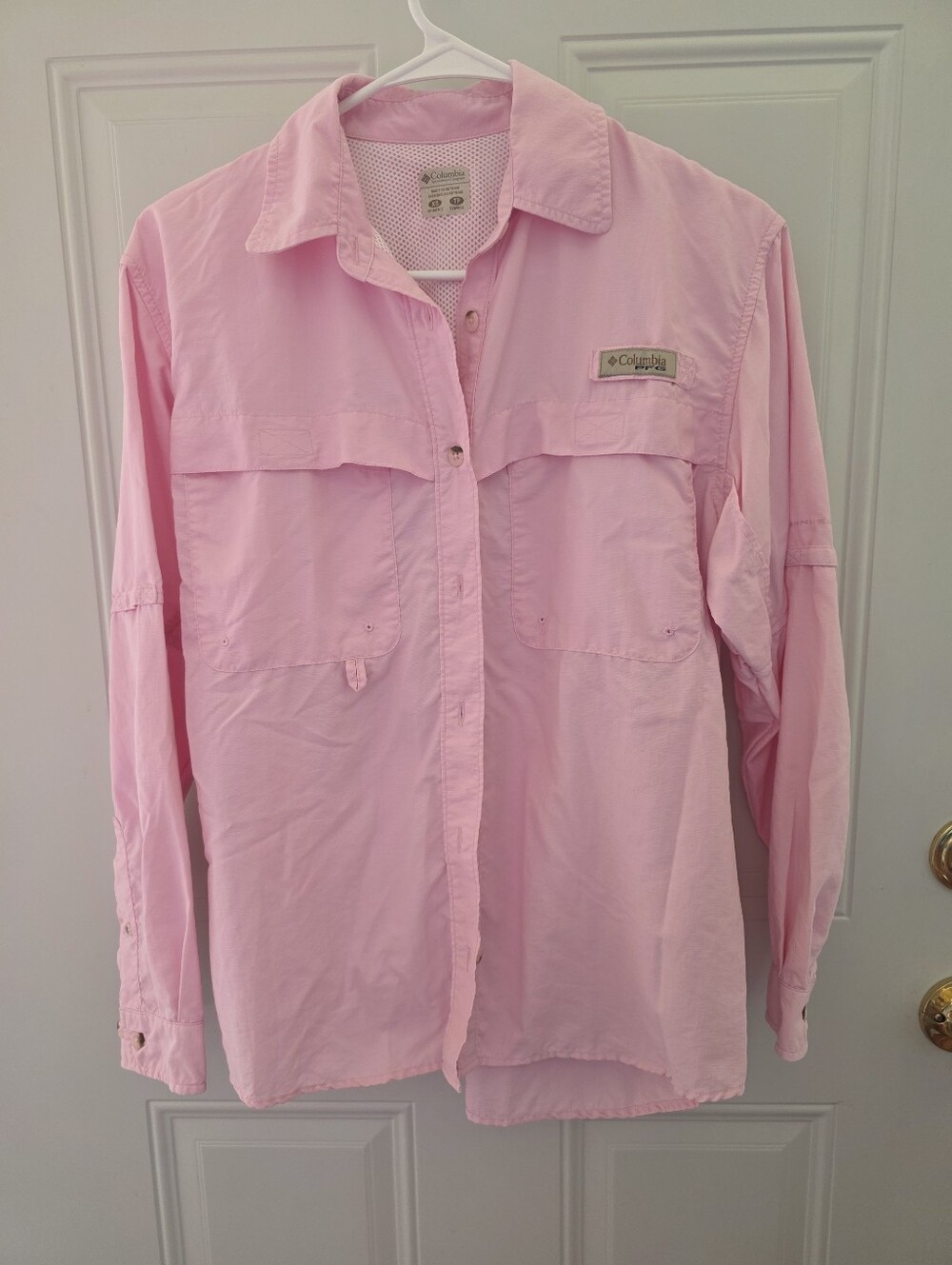 Women's Columbia Pink Long-Sleeve Button Down Sun Shirt Size XS